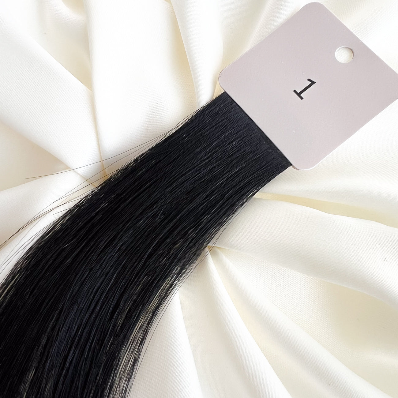 Farbmuster für Extensions – Slawisches Echthaar