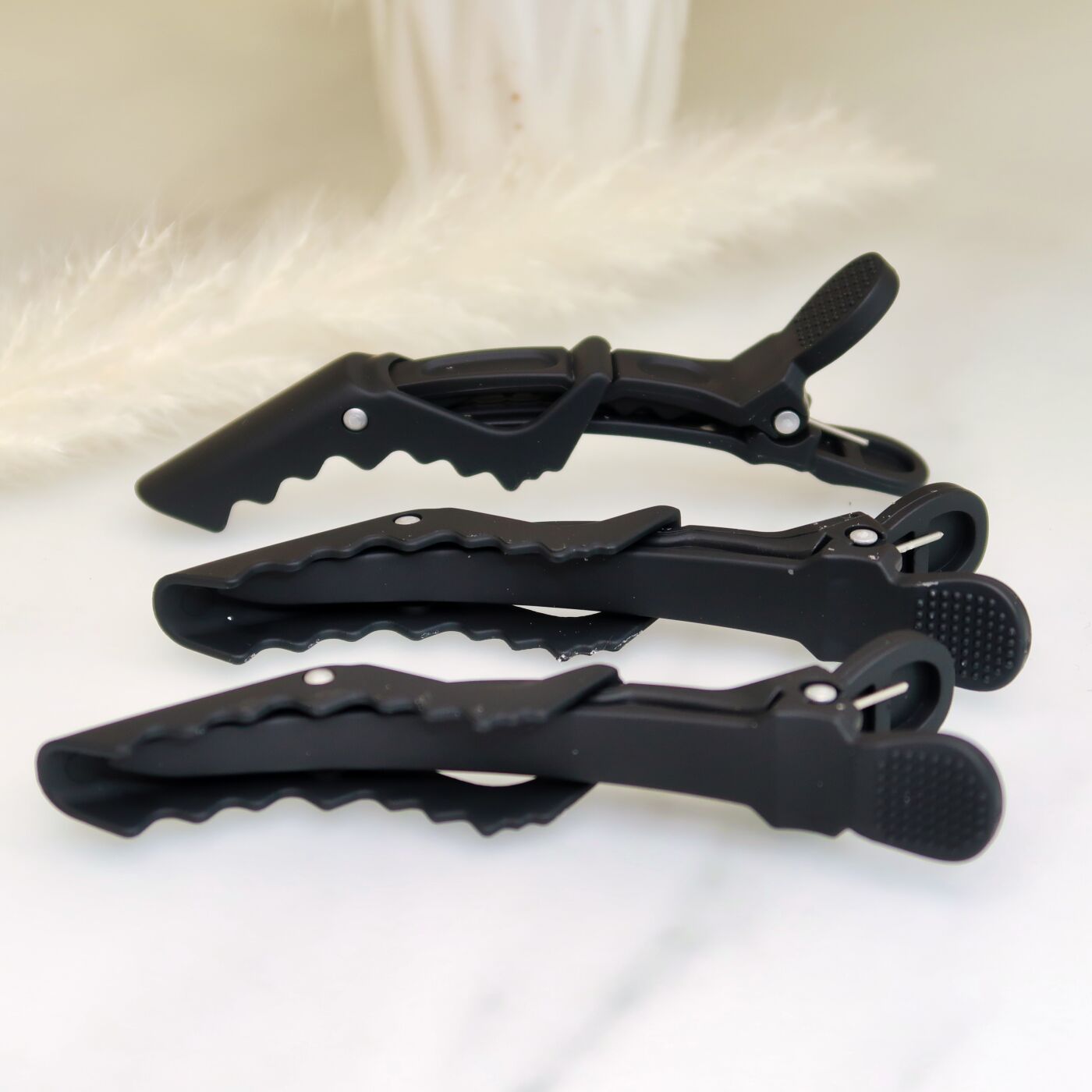 6er-Pack schwarze Haarstyling Fingerclips aus Kunststoff für präzises Styling